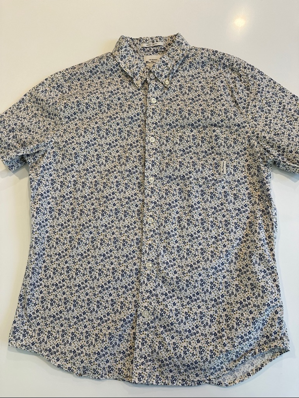 Ben Sherman White & Blue Floral Button-Down Shirt